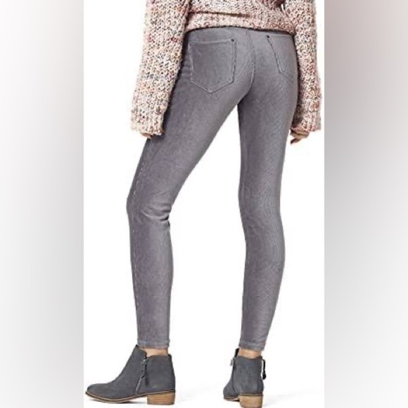HUE corduroy leggings, like new - Picture 3 of 8